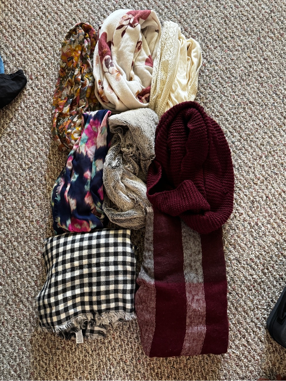 Lot of Women's Scarves
